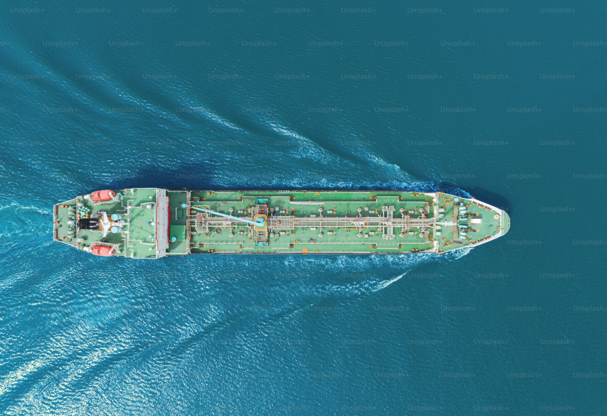 希腊船东押注“大船”